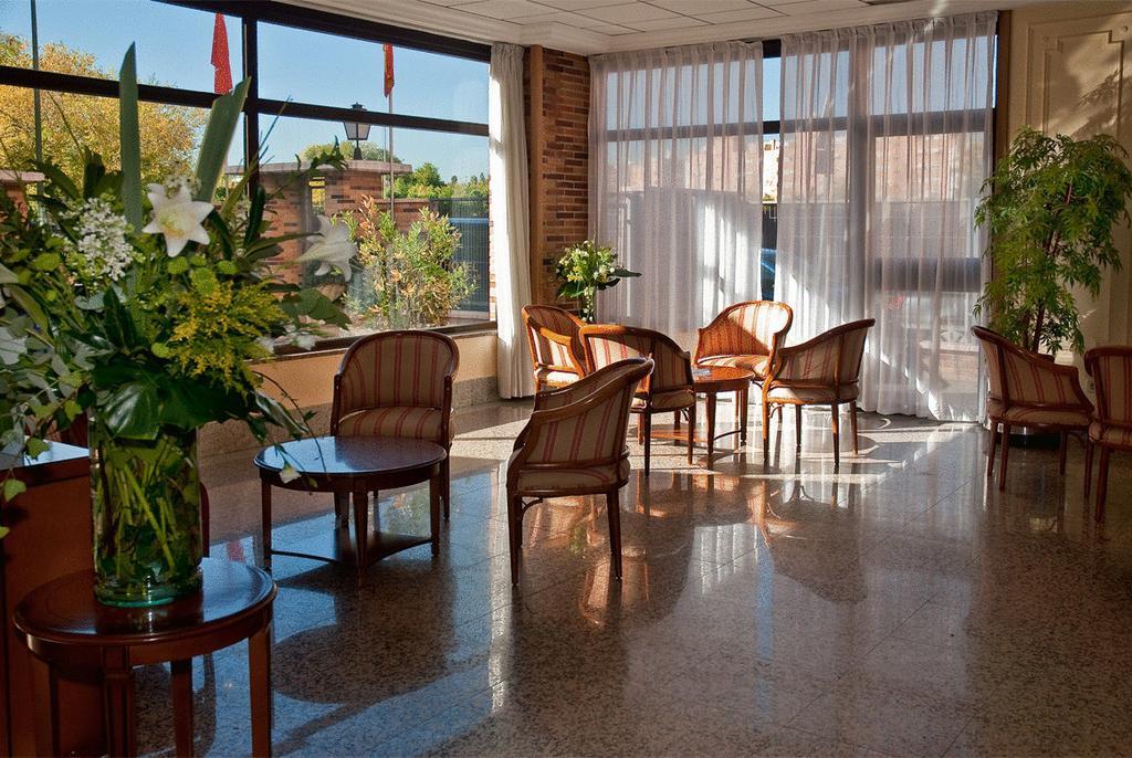 Aparthotel Convencion-Barajas Madrid Eksteriør bilde